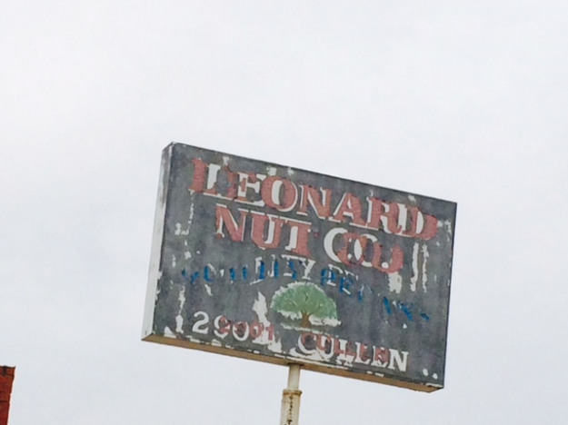 Leonard Nut